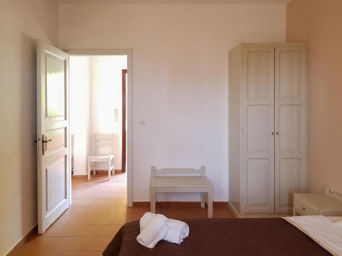 Mirabello Hotel Apartments Дассия Экстерьер фото