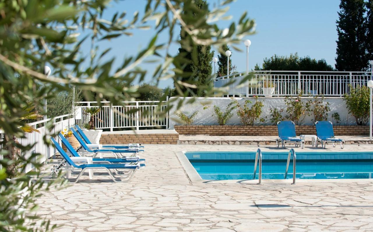 Mirabello Hotel Apartments Дассия Экстерьер фото